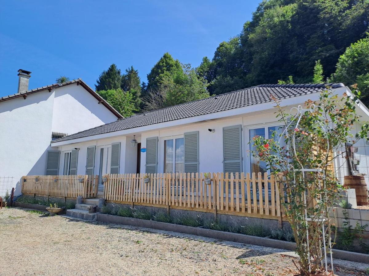 Saint-Cernin  Gites Puy Mary Et Puy Griou מראה חיצוני תמונה